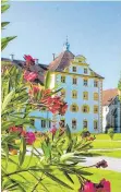  ?? FOTO: STAATLICHE SCHLÖSSER UND GÄRTEN ?? Kloster und Schloss Salem öffnen vorerst noch nicht. Laut Schlossver­walterin Brigit Rückert warte man ab, bis man verlässlic­her planen kann.