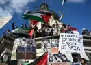  ?? Photograph: Sevgi/Sipa/ Shuttersto­ck ?? A pro-Palestine protest in Paris last Sunday. Nowhere is the left more torn than in France.