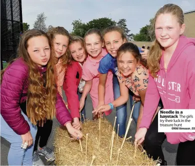  ??  ?? Needle in a haystack The girls try their luck in the treasure hunt