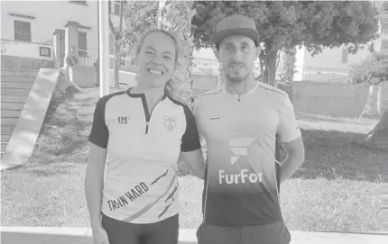  ?? ?? Maria João abreu e Bruno Sousa foram os grandes vencedores do Trail Ultra que se disputou no Porto Santo.