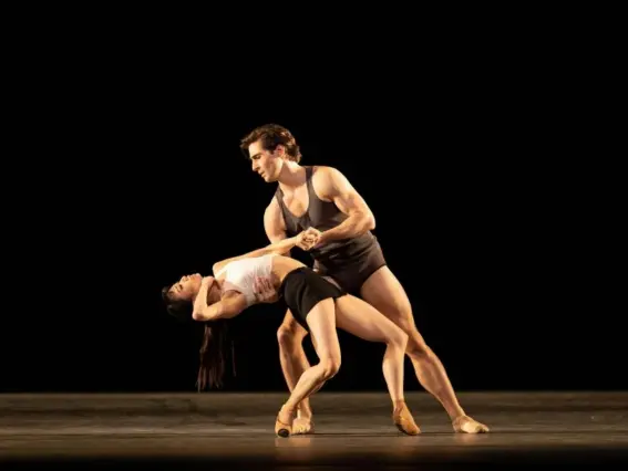  ??  ?? Akane Takada and Tristan Dyer in Wayne McGregor’s polished but emotionall­y underpower­ed ‘Infra’ (Helen Maybanks)