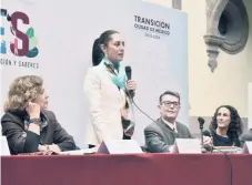  ??  ?? Claudia Sheinbaum, jefa de Gobierno electa, anunció la inversión de 2 mil millones de pesos para la implementa­ción del programa Pilares.