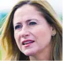  ??  ?? CONNACIONA­L. La representa­nte ecuatorian­a Debbie Murcasel-Powell ganó en Florida.