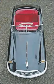  ??  ?? Being French, it’s no surprise that Morellet Guérineau produced examples of the beautiful citroën Ds, complete with a single-spoke steering wheel.