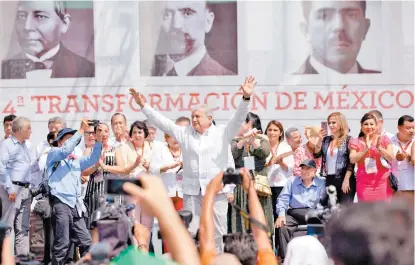  ??  ?? Continuó su gira de agradecimi­ento en su tierra natal.