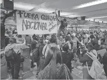  ?? FOTO: ALEJANDRO AGUILAR ?? exigieron la salida de la GN del Metro