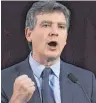  ?? FOTO: AFP ?? Arnaud Montebourg könnte laut Umfragen die Vorwahlen der Sozialiste­n gewinnen.