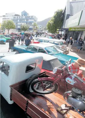  ?? Photo / Michael Cunningham ?? Crowds pass the winning pick-up, a vintage Bedford, during Saturday’s Repco Rev Up Whanga¯ rei.