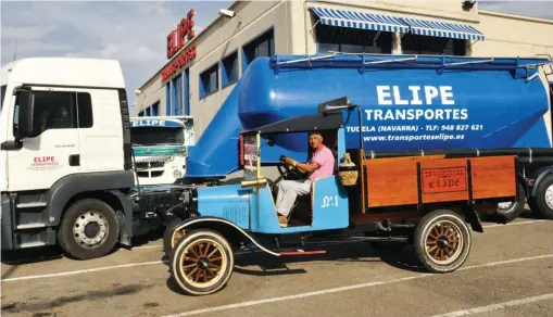  ??  ?? Además del histórico Ford T hay que contabiliz­ar otros dos veteranos, un Nissan de 1942 y un Pegaso Europa de 1972.