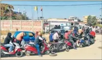  ?? HT FILE PHOTO ?? People queue up for petrol during the blockade inImphal.