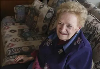  ?? RICHARD LAUTENS PHOTOS/TORONTO STAR ?? Sophie Krausz, 76, sings in a choir and is on the board of her retirement residence. She also teaches Yiddish and knitting.