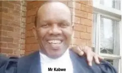  ??  ?? Mr Kabwe