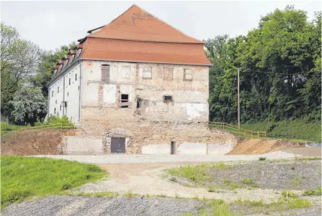  ?? FOTO: VERA ROMEU ?? Die Gebäude der Brauerei sind verschwund­en, der unter Denkmalsch­utz stehende Fruchtkast­en steht nun vollkommen frei.