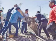  ??  ?? ¿Fin? Los docentes levantaron los bloqueos en Maravatío, Lázaro Cárdenas, Múgica, La Piedad y Pátzcuaro.