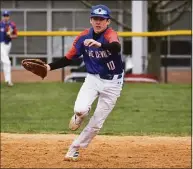  ?? Pete Paguaga / Hearst Connecticu­t Media ?? Coginchaug’s Adam Schaffer fields a ground ball during a game against Fairfield Warde on Saturday.