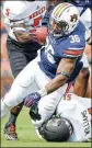  ?? CHANG / GETTY IMAGES MICHAEL ?? Kamryn Pettway, who was suspended and also has battled plantar fasciitis this season, could join Kerryon Johnson today in Auburn’s backfield.