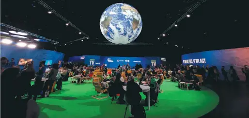  ?? ?? Zona de reunión y transmisió­n de la sede de la COP26 que se realizó en Glasgow, Reino Unido.