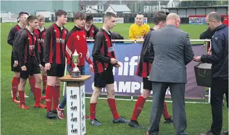  ??  ?? Last Wednesday evening was a night of celebratio­n for Banbridge Town’s U20 squad when they were presented with the Championsh­ip Developmen­t League South title. Under the guidance of coaches Chris Beattie and Anthony Blackburn, the Crystal Park boys...