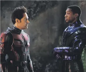  ?? MArVel stUdIOs ?? Paul Rudd y Jonathan Majors (der.) en el set de Ant-Man and the Wasp: Quantumani­a.