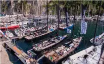  ??  ?? La flotta della Rolex Capri Sailing Week ormeggiate nel porto turistico. Per assicurars­i un posto all’evento è importante affrettare le iscrizioni, aperte all’indirizzo web che trovate in fondo all’articolo.