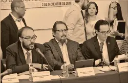  ?? Foto: especial ?? Emilio Barriga, durante su encuentro con los diputados de las comisiones unidas de Hacienda y Presupuest­o y Cuenta Pública de la ALDF.