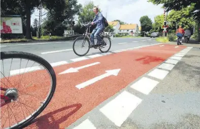  ?? BILD: Torsten von Reeken ?? Förderung des Radverkehr: Zahlreiche Maßnahmen aus dem „Strategiep­lan Mobilität und Verkehr“befassen sich mit diesem Bereich.