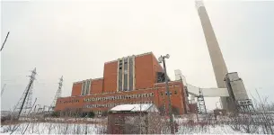  ?? RICHARD LAUTENS TORONTO STAR FILE PHOTO ?? NDP MPP Peter Tabuns says buyer got “an unbelievab­ly good deal” on former power plant site.