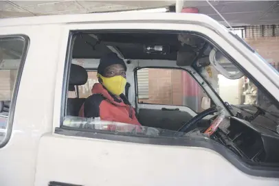  ?? Picture: Tracy Lee Stark. ?? UNHAPPY. Taxi driver Sakkie Maluka at Bree Taxi Rank in Johannesbu­rg yesterday. Commuters refusing to travel with open windows in cold weather could spell disaster.