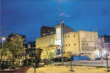  ?? PEDRO CATENA ?? El Pòsit de Arenys de Mar, junto a la zona de obras de remodelaci­ón del puerto