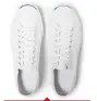  ??  ?? Baskets Converse Jack Purcell 95 €