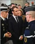  ??  ?? Emmanuel Macron à Calais, mardi.