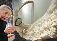  ?? CAO BOYUAN / FOR CHINA DAILY ?? An ivory sculpture is displayed at the Internatio­nal Cultural and Creative Industry Expo in Beijing in 2015.