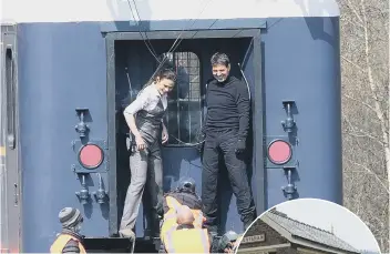  ??  ?? Tom Cruise and Hayley Atwell filming at Levisham station.