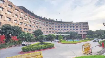  ?? AMAL KS/HT PHOTO ?? The Centaur, built as part of New Delhi’s preparatio­n for the 1982 Asian Games, will be demolished by the end of the year and replaced by an elevated taxiway that will enhance the capacity of the Delhi airport.