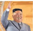  ?? FOTO: KCNA/DPA ?? Nordkoreas Machthaber Kim Jong Un während der Zeremonie.