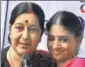  ??  ?? Foreign minister Sushma Swaraj (left) with Geeta
