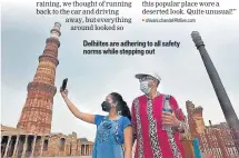  ?? PHOTOS: SANJEEV VERMA/HT ?? Delhiites are adhering to all safety norms while stepping out