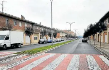  ?? ?? Imagen de la Avenida Atalaya de Peralta, vial por el que discurrirá el carril bici.