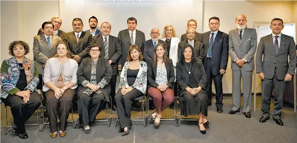  ??  ?? El rector José Manuel Piña Gutiérrez agradeció la confianza de los juristas y académicos mexicanos.