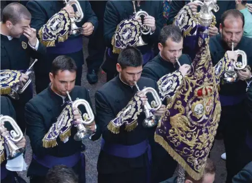  ??  ?? Banda de Nuestra Señora de la Victoria, Las Cigarreras.