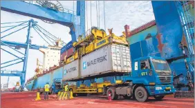  ?? BLOOMBERG ?? Merchandis­e exports rose at a record 197% to $30.21 billion in April, while merchandis­e imports increased 166% to $45.45 billion.