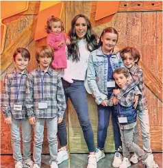  ??  ?? INÉS GÓMEZ Mont comparte en redes sociales sobre sus hijos