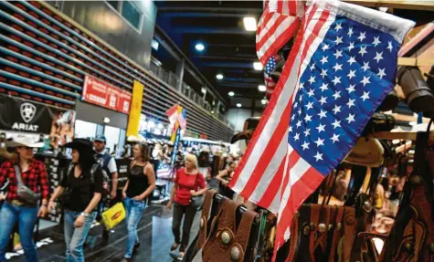  ?? Foto: Silvio Wyszengrad ?? Die Westernspo­rtmesse Americana findet im September in Augsburg statt – und mit ihr zum ersten Mal nach der Corona Zwangspaus­e wieder eine große Veranstalt­ung im Messezentr­um. Heuer wird wegen der Pandemie einiges anders ablaufen, als in den Jahren davor.