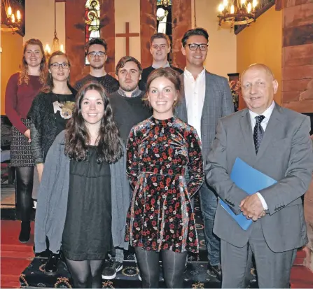  ?? 01_B36festiva­l03 ?? The singers from the Arran summer school, with choir director Alec Crowe, after they performed in Corrie Church.