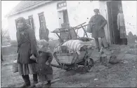  ?? ?? A Ukrainian woman evicted from Donbas in 1932-33
