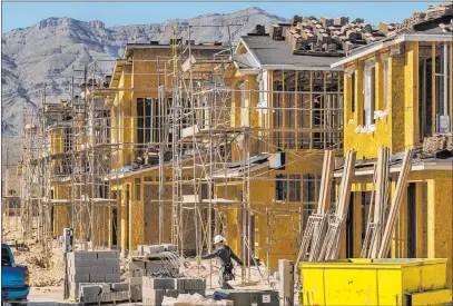  ?? L.E. Baskow Las Vegas Review-journal ?? D.R. Horton’s North Las Vegas communitie­s helped it rank as the No. 1 best-selling homebuilde­r in Las Vegas this midyear.