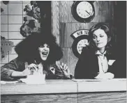  ?? EDIE BASKIN THE ASSOCIATED PRESS ?? Gilda Radner, as Roseanne Roseannada­nna, and Jane Curtain, right, in skit for NBC's "Saturday Night Live."