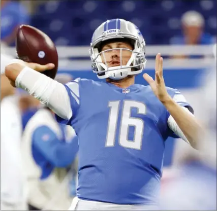  ?? RICK OSENTOSKI — THE ASSOCIATED PRESS ?? Detroit Lions quarterbac­k Jared Goff (16) warms up against the Indianapol­is Colts in a Aug. 27preseaso­n game in Detroit.