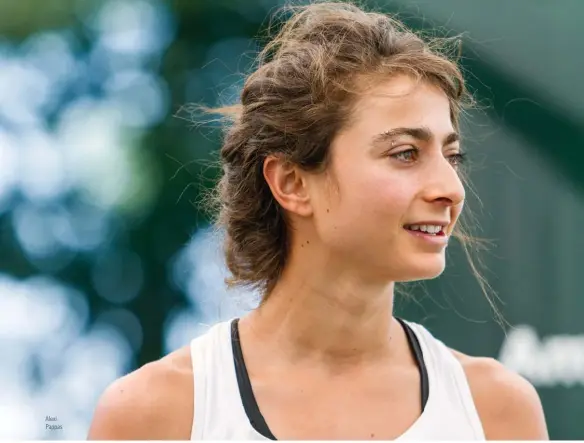  ??  ?? Alexi Pappas