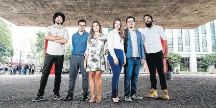  ?? PATRICIA CRUZ/ESTADÃO ?? Seis instrument­os. Diego de Jesus, Fredson Torres, Penelope Celano, Nani Valente, Rafael Carneiro e Cristiano Santos